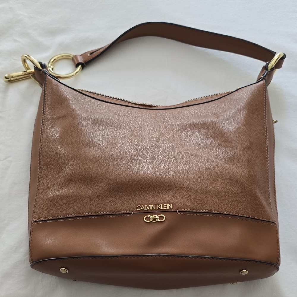 Calvin Klein Tan Leather Shoulder Bag with Gold Accents